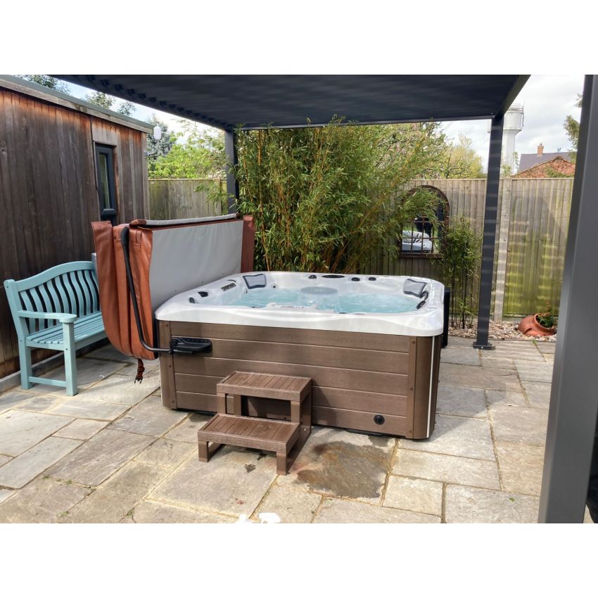 Westwood Hot Tub™️