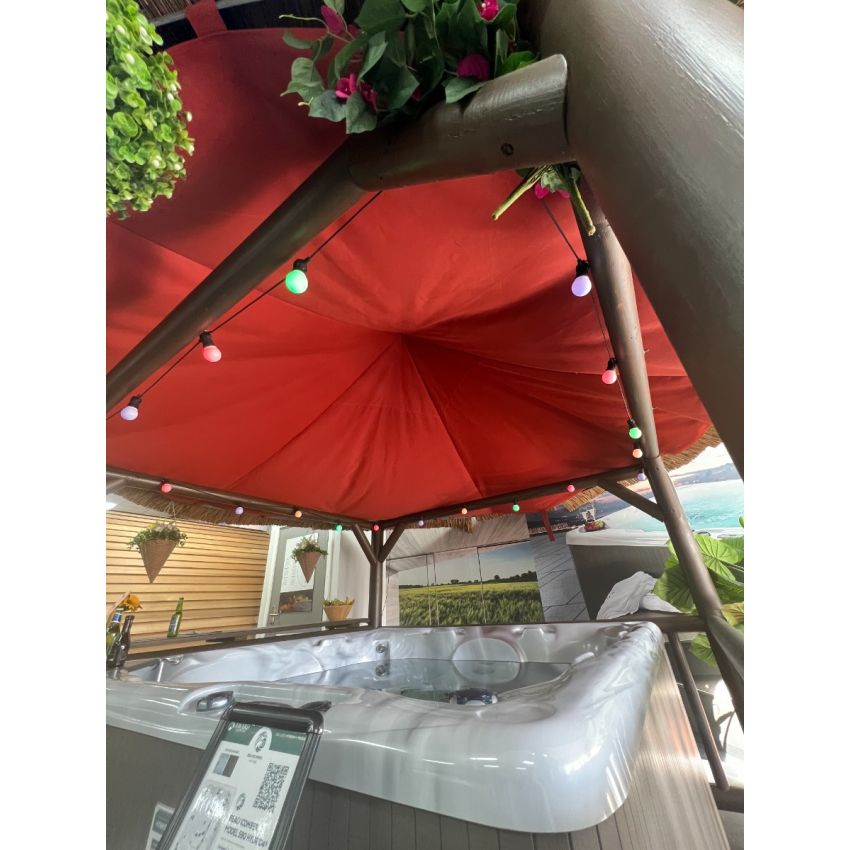 Ex-Display African Thatch 2 Gazebo