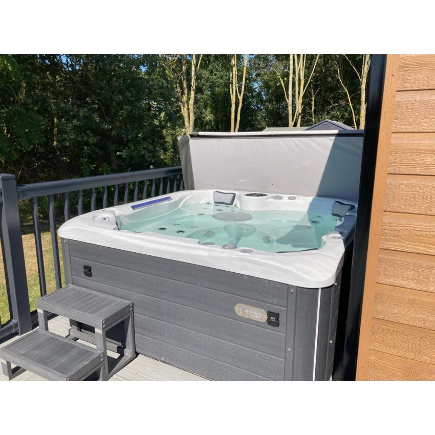 Spencer Hot Tub™️