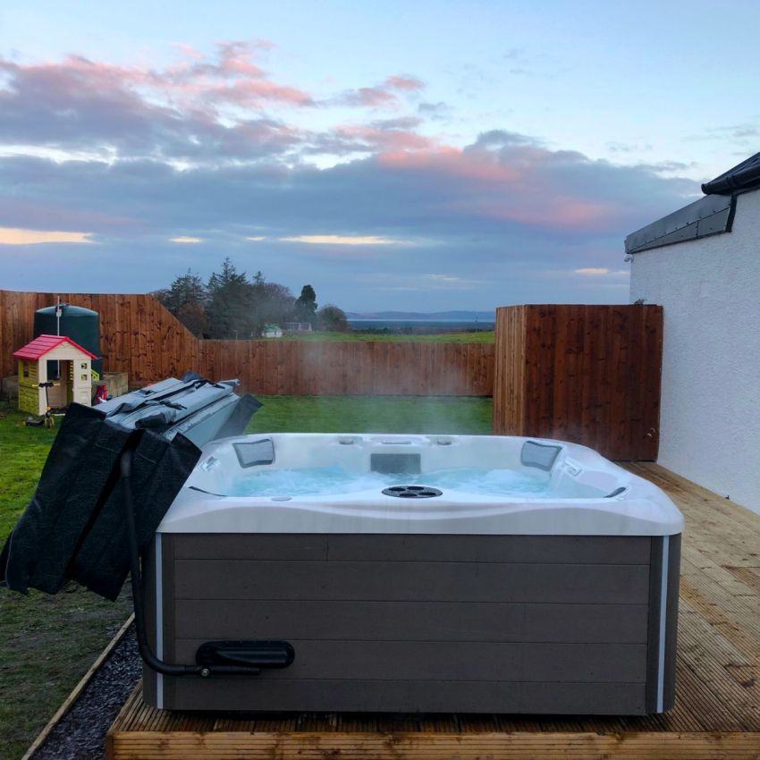 Jubilee Hot Tub 