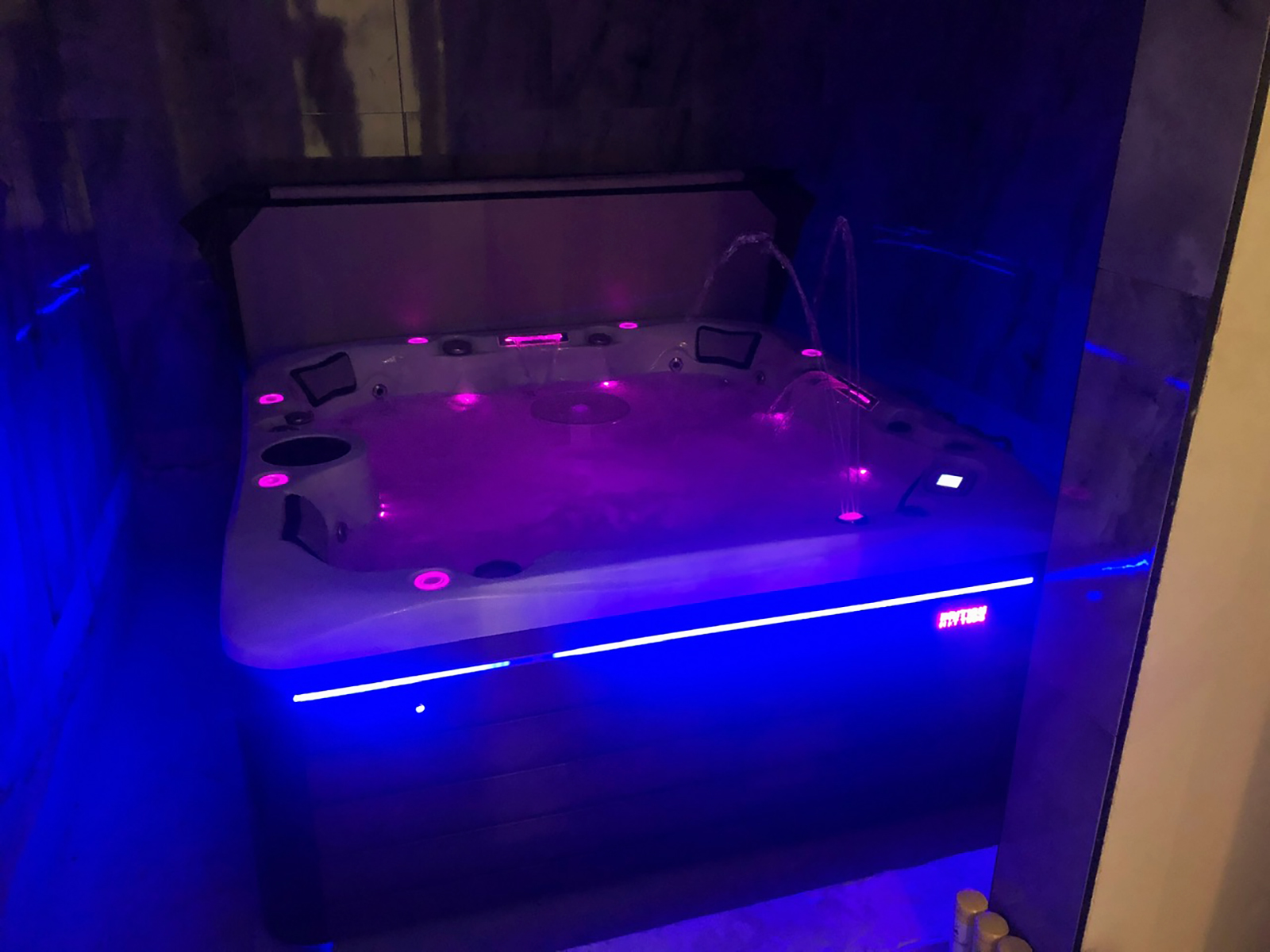 balmoral hot tub installation