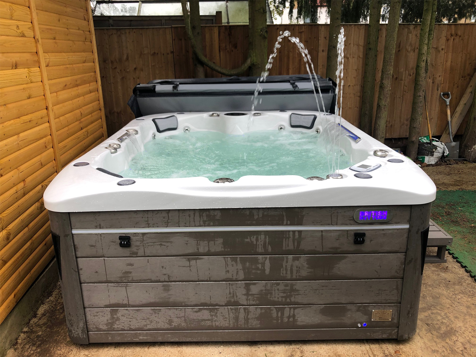 sandringham hot tub installation